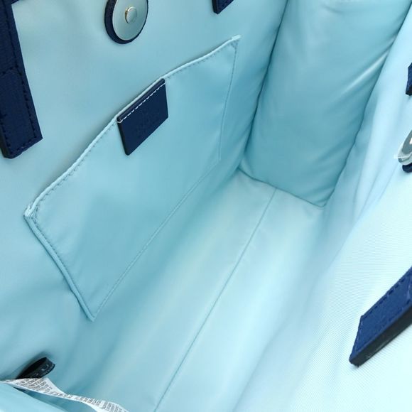 GUCCI Strawberry Star Tote 605614 Handbag 2022 SS Spring Summer Children's Ca... - Picture 8 of 10